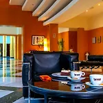 كازينو كلَب 5* لوتراكي
