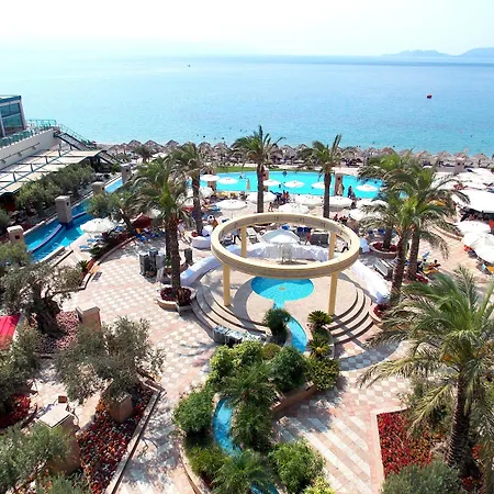 Club Casino