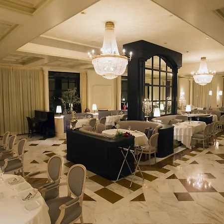 Station touristique Club Casino Loutráki