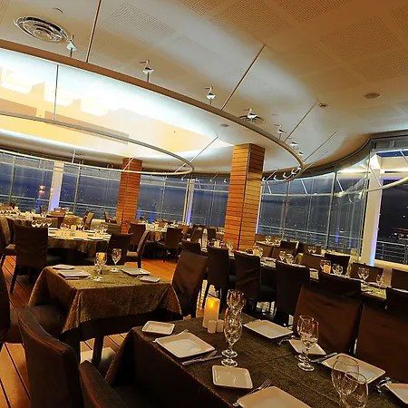 Resort Club Casino 5*
