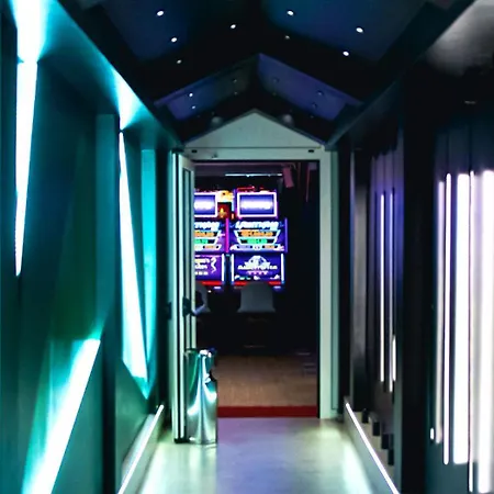 Club Casino Курортный комплекс Лоутраки