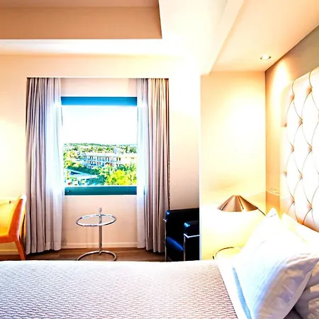 Club Casino 5*