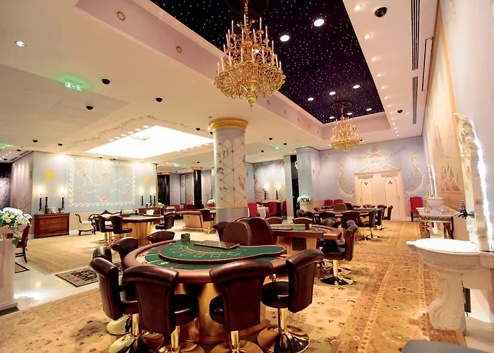 Club Casino 5*